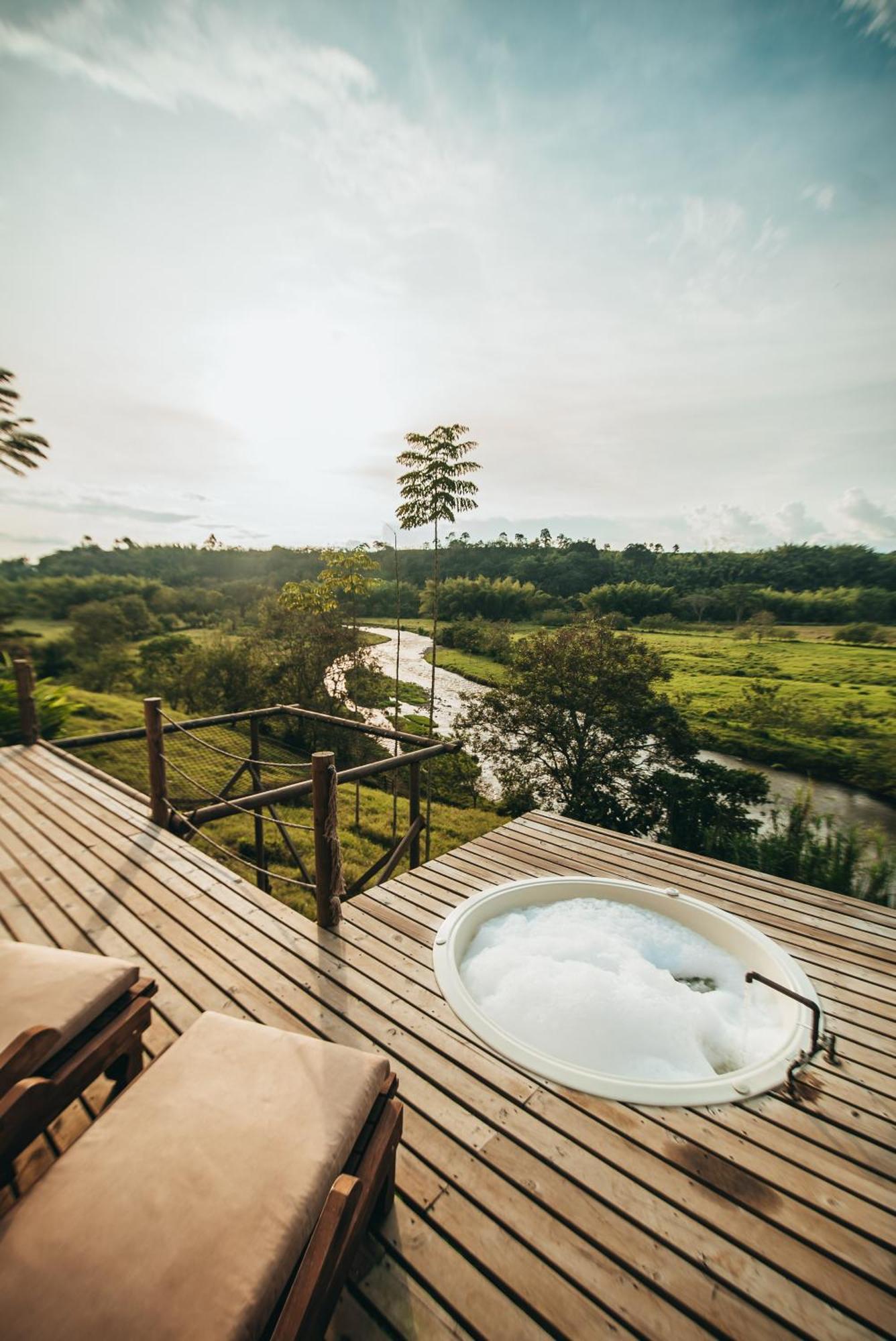 Glamping Entre Rios Hotel Calarca Bagian luar foto